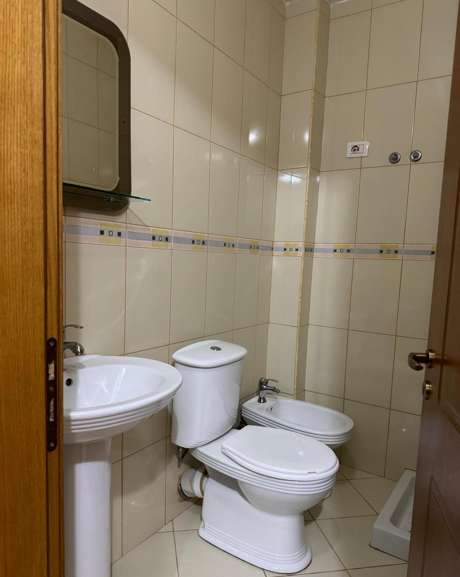 Blehami_entire_apartment * Berat