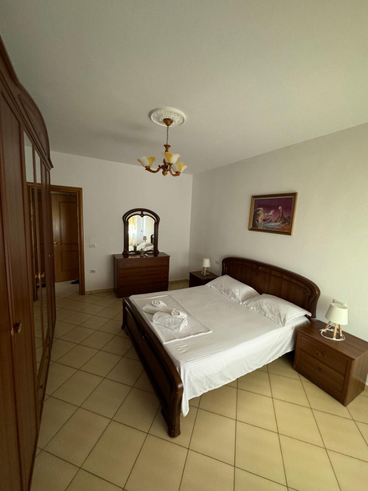 Blehami_entire_apartment Berat